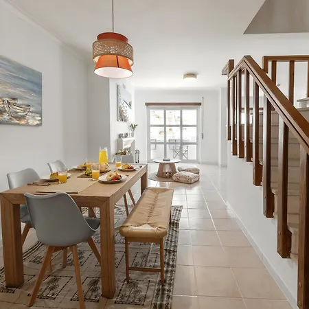 Baleal Ocean View Duplex