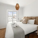 Baleal Beachfront Duplex *
