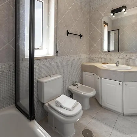 Baleal Beachfront Duplex * Peniche