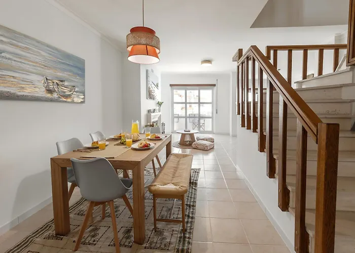 Baleal Beachfront Duplex